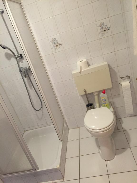 4-Zimmer Apartment Auf Resthof Halver Eksteriør billede