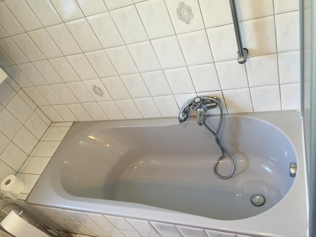 4-Zimmer Apartment Auf Resthof Halver Eksteriør billede